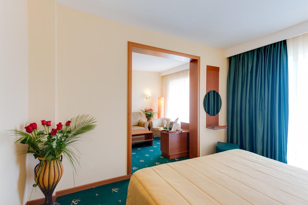 Hotel Palas Mamaia Eksteriør bilde
